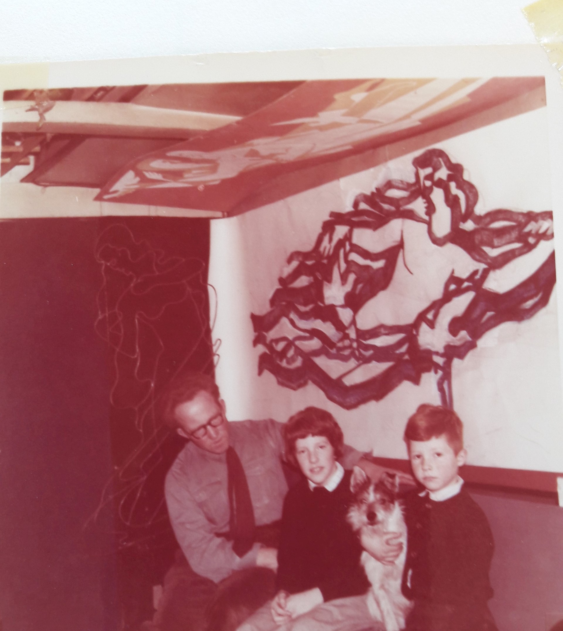 klaas kinderen en hond op atelierschip.jpg