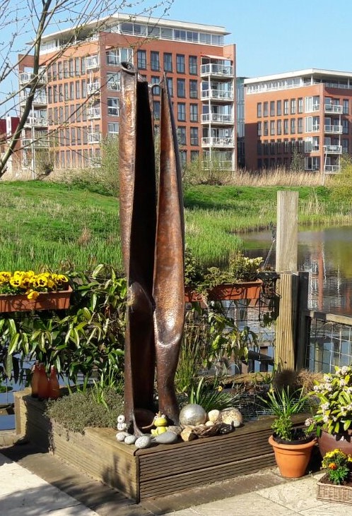 Klaas kunstwerk terras (2).jpg